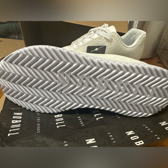 NOBULL Women’s Super Fabric Trainer + low - Picture 3 of 4
